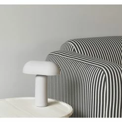 Aktion 👍 Normann Copenhagen Porta Tischlampe Tragbar - 23,5x20,2 X11,2 Cm - Fuß: Ø 6,5 Cm - White 👏 -Waldi Leuchten Shop unnamed file 611